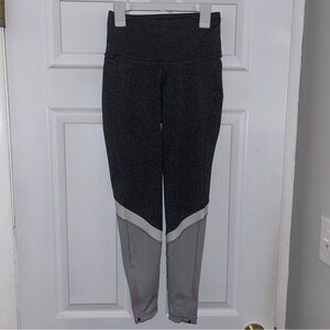 Old Navy Active Elevate Gray Size XS Leggings